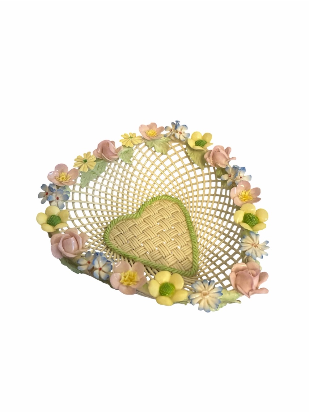 Belleek Fermanagh Vintage Heart shaped Reticulated Porcelain Basket